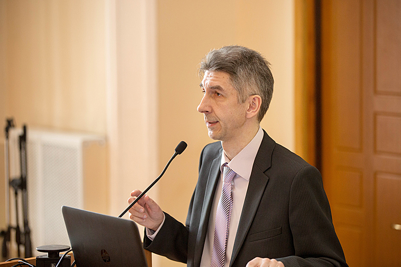 Балдин ннгу. Вмк ннгу им лобачевского. Совещание 4 человека. Балдин ннгу. Балдин ннгу.